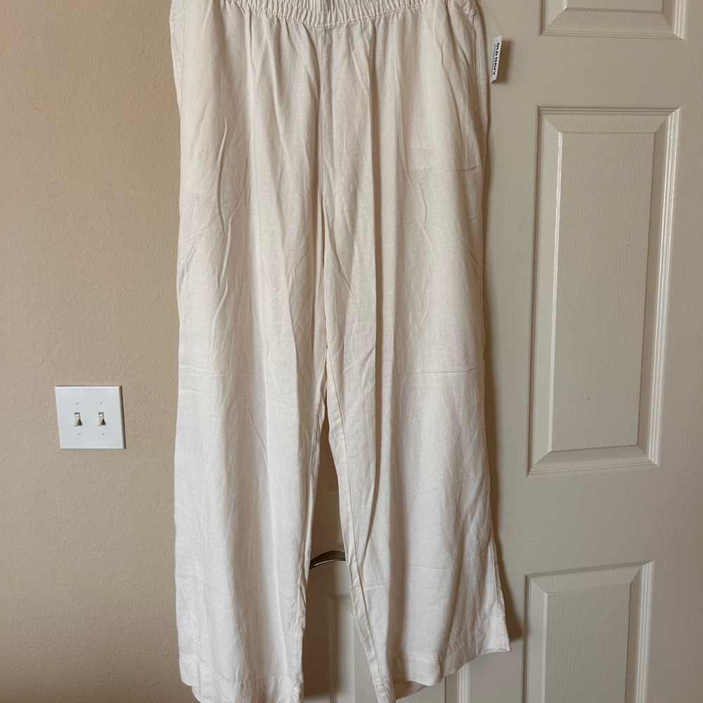 Old Navy Cream Wide-Leg Pants